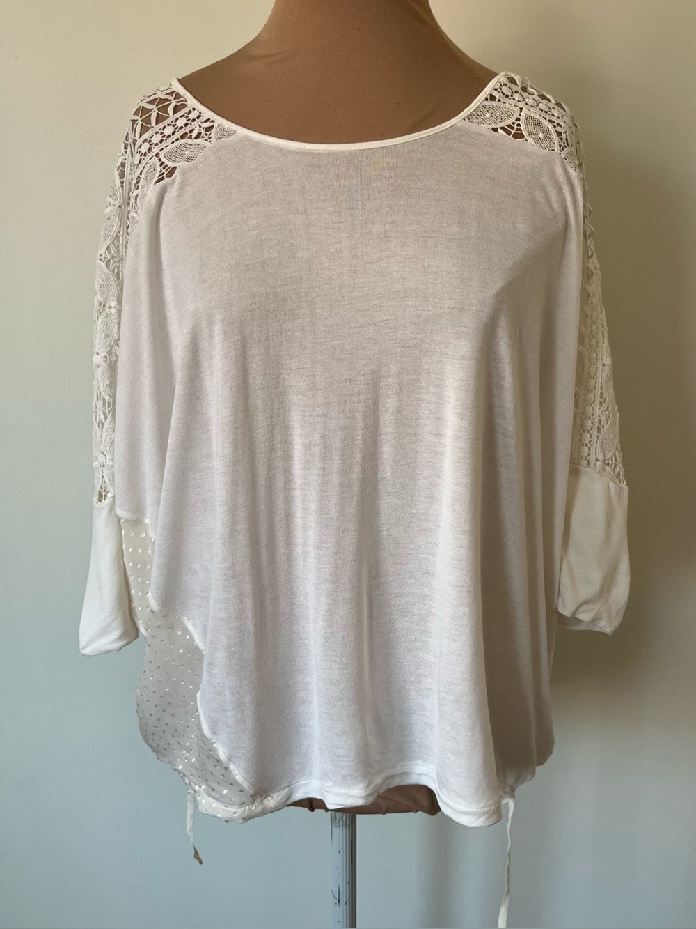 Gold Hawk Lace Boho Blouse Oversized Scoop Neck Drawstring Hem White Top Size S